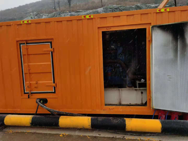 阿克陶发电车出租-应急柴油发电机组选什么样的比较好？