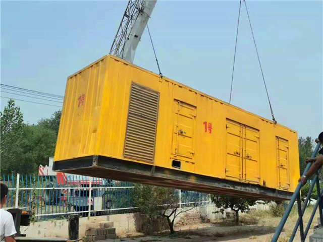 阿克陶300KW柴油发电机组油耗是多少?